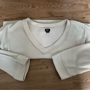 BDG Women's Off-White V-Neck Sweater